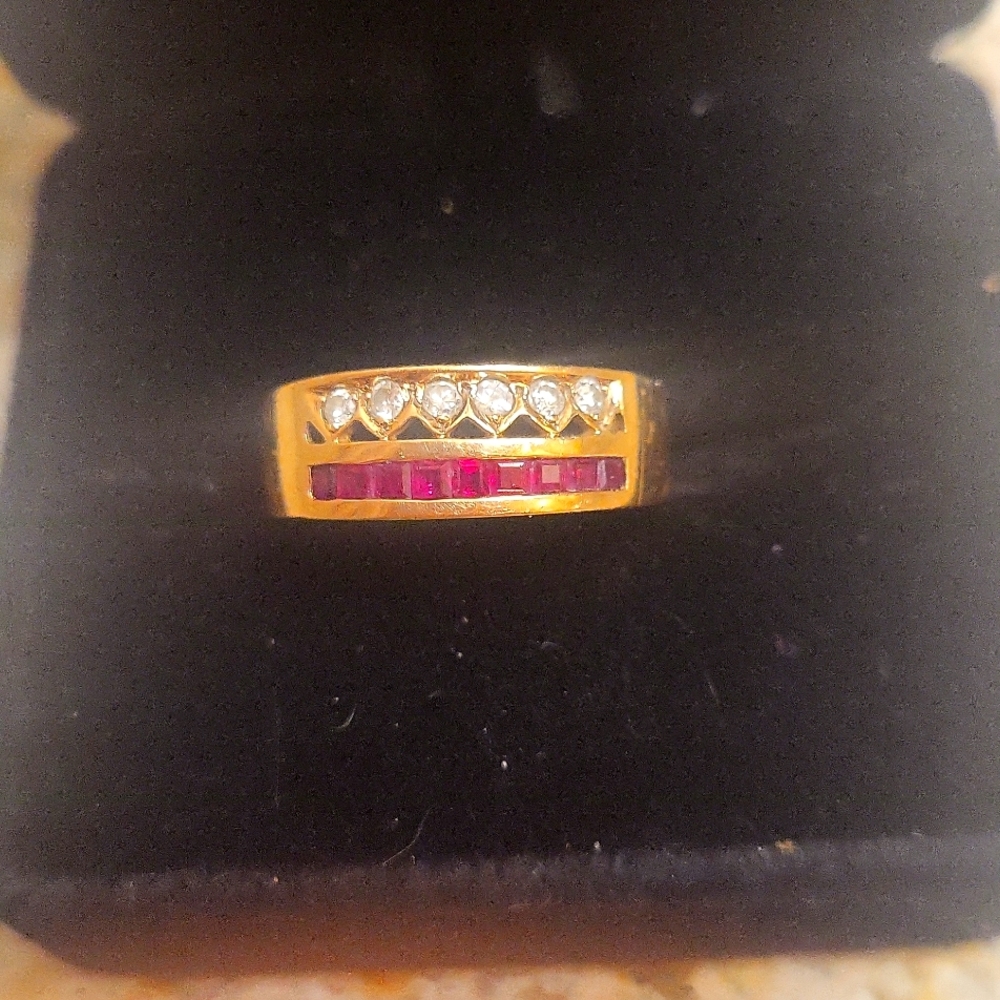 14kt ruby diamond ring